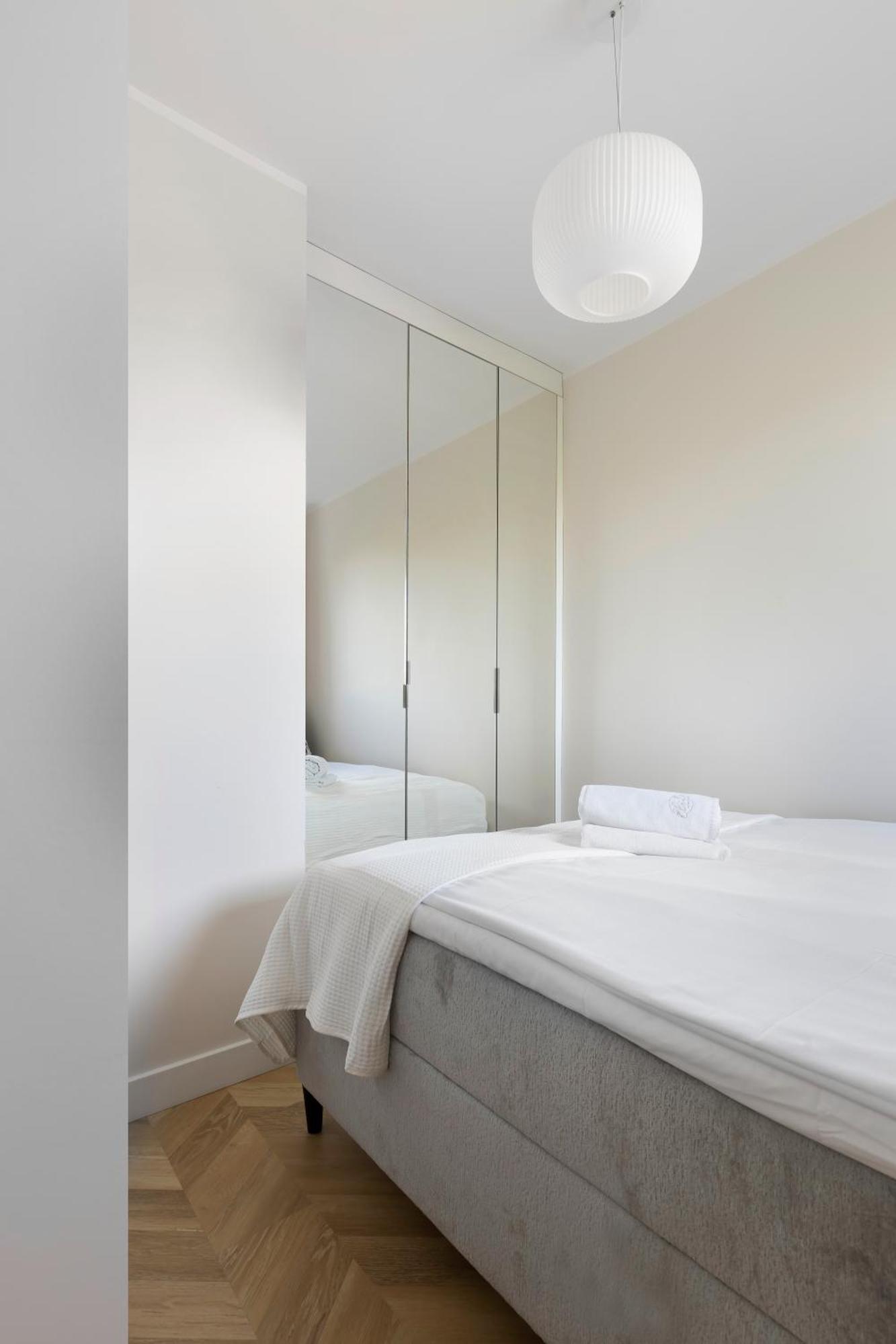 Elite Apartments Podwale Deluxe Гданск Екстериор снимка